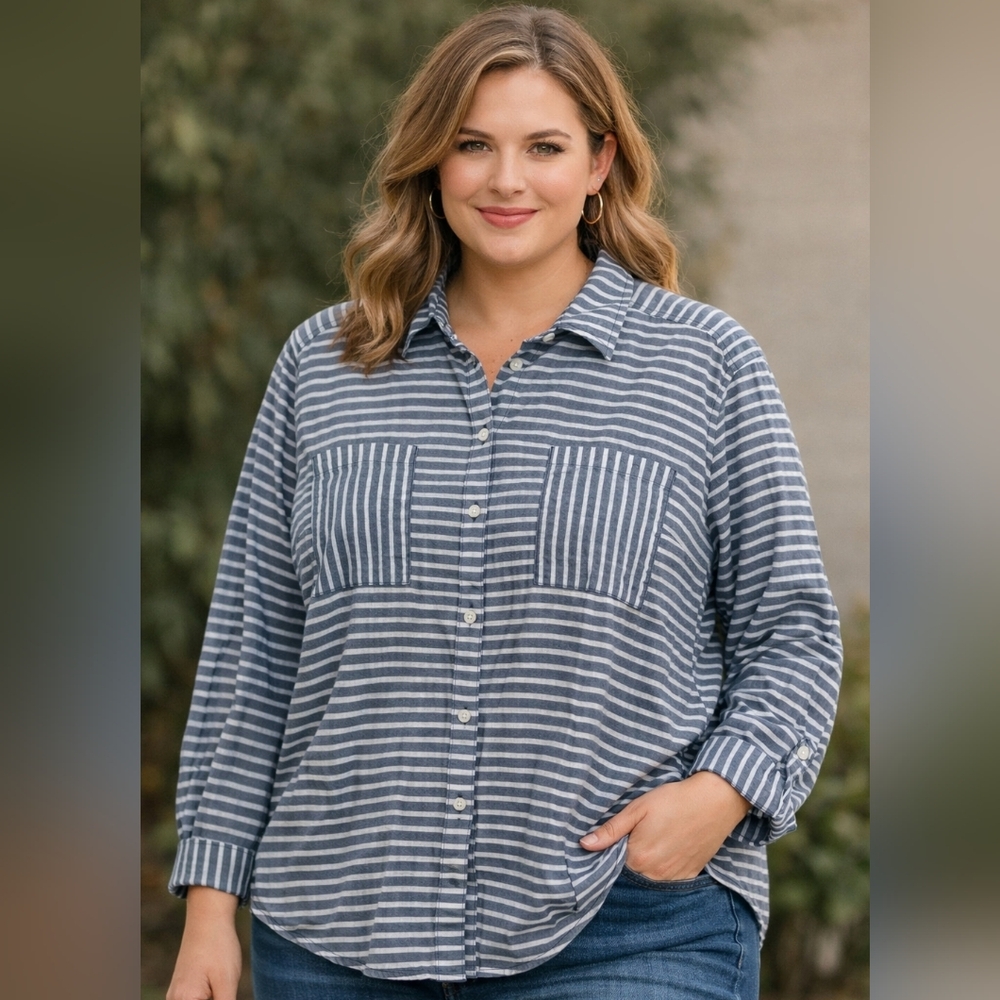 FLASh sale Gray & White Striped Button-Down Shirt | Women’s Size XL